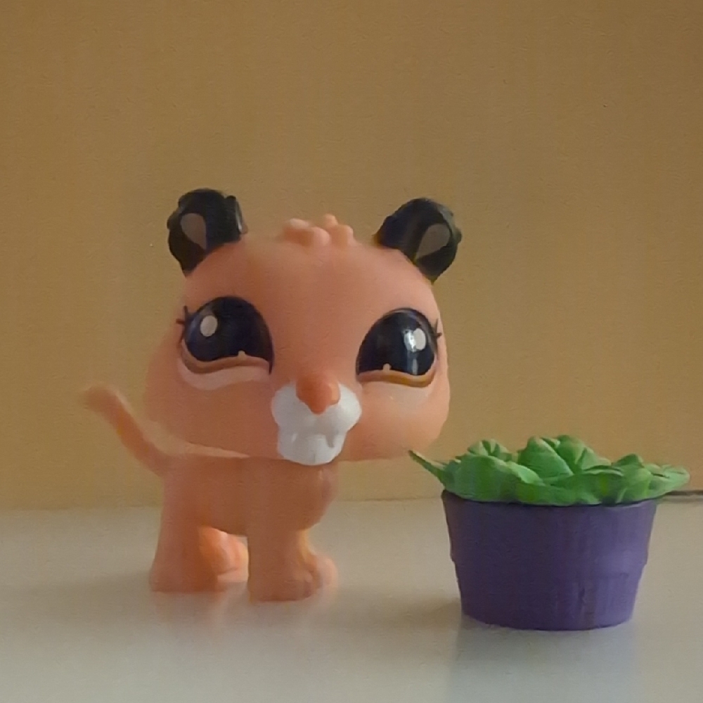 Littlest Pet Shop Tiger Season 2 With Plant Pot Accessory